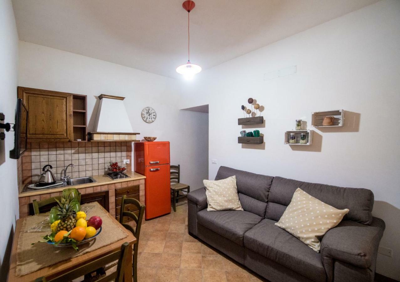 Apartment Macaria *